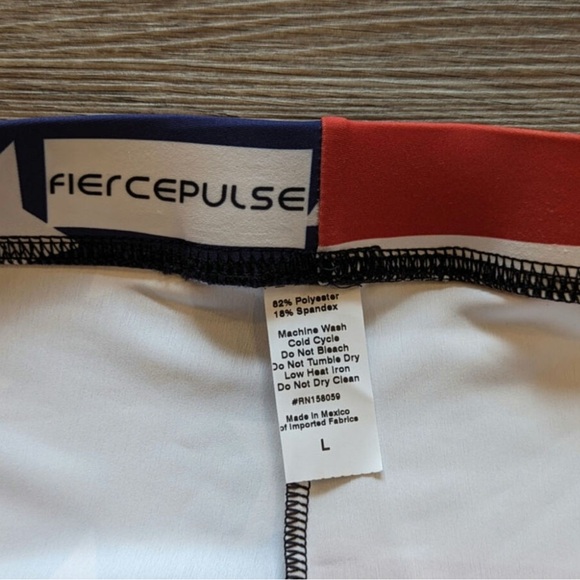 3357 Fierce Pulse American Flag Legging Capris
 Large - Picture 3 of 5